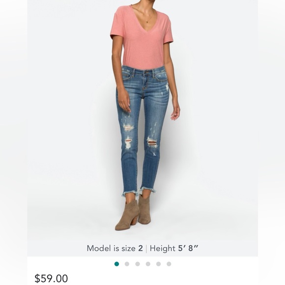 Judy Blue- Women’s Jeans - Picture 2 of 6